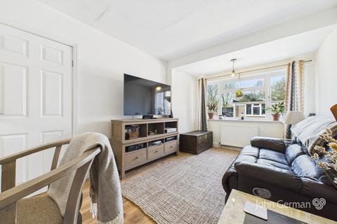26 Waterside, Burton-on-trent, DE15 9HE