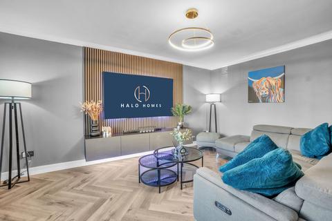 41 Lind Place, Dennyloanhead, Bonnybridge, FK4 1NQ