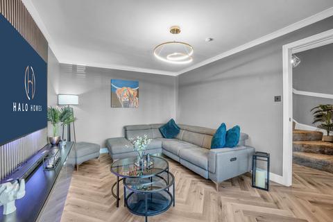 41 Lind Place, Dennyloanhead, Bonnybridge, FK4 1NQ