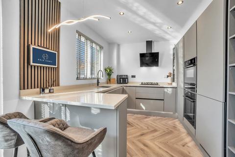 41 Lind Place, Dennyloanhead, Bonnybridge, FK4 1NQ