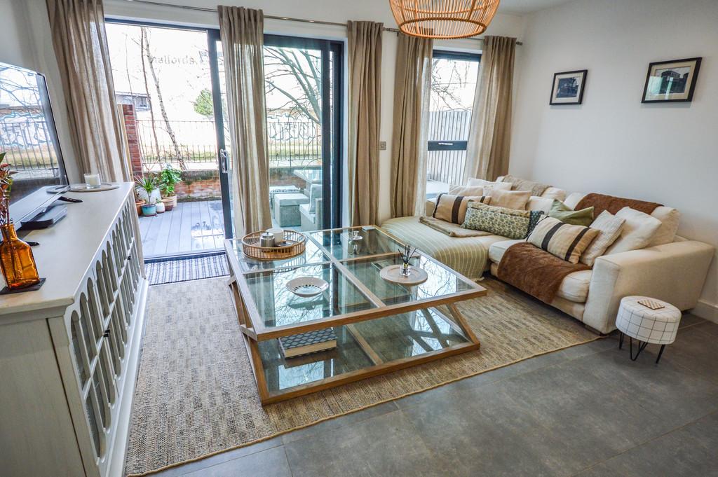 Kitchen - Diner - Lounge