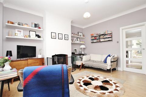 41 Raglan Road, Knaphill, Woking, GU21 2AR