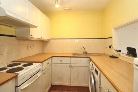 2 bedroom flat for sale, Foxhills, Surrey GU21