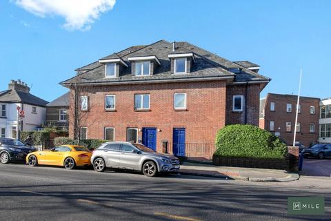 1 bedroom apartment for sale, Mortimer Court, Friern Barnet Lane N20