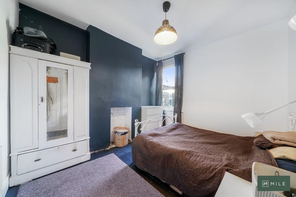 95 A Drayton Road - c Hz ZNa4 YFEUpf XYKp U9 M