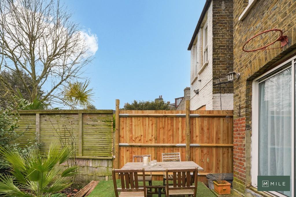 95a Drayton Road - DVYVOPr3 HQxa Bazj PFl9