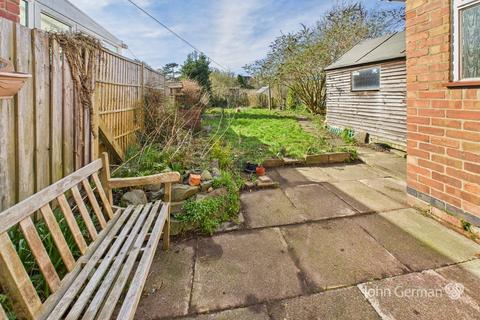 3 bedroom semi-detached house for sale, Whitehouse Avenue, Loughborough