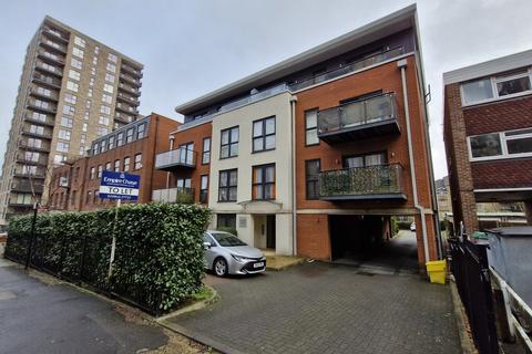 2 bedroom apartment to rent, St. Johns Road, Harrow