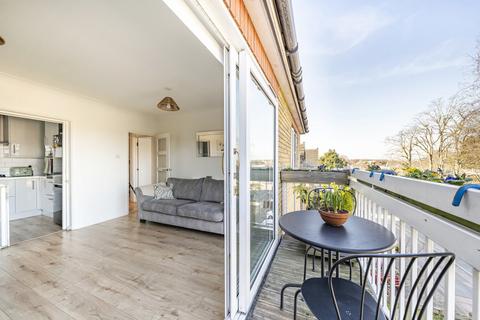 2 bedroom flat for sale, Lansdown Road, Sidcup DA14