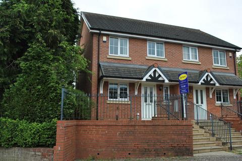 2 bedroom semi-detached house to rent, Well Street, Malpas, Cheshire