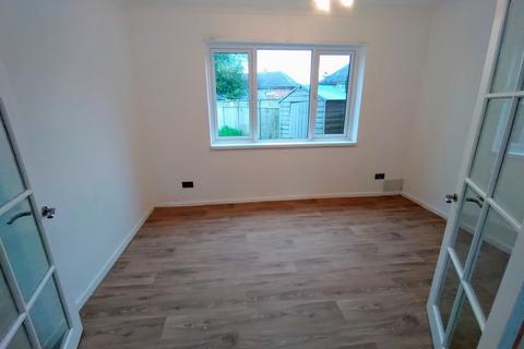 77 Cedar Avenue, Talke, Stoke-on-trent, ST7 1LA