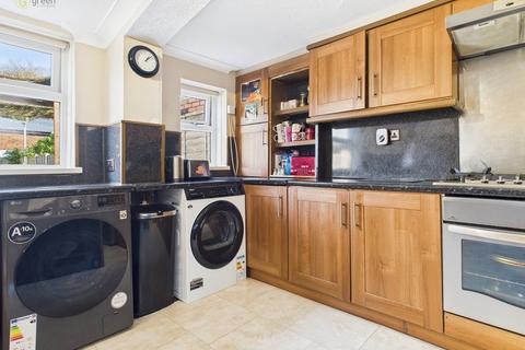 3 bedroom semi-detached house for sale, Chipperfield Road, Birmingham B36