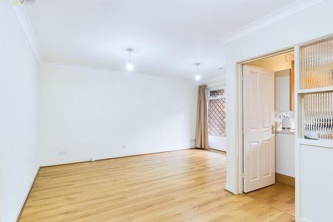 1 bedroom flat for sale, Manor Road, Sutton Coldfield B73
