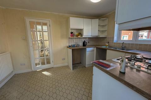 3 bedroom detached house to rent, Sextons Meadows, Bury St. Edmunds