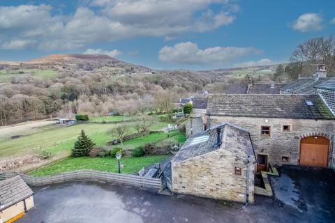 4 bedroom barn conversion for sale, Main Gate, Hepworth