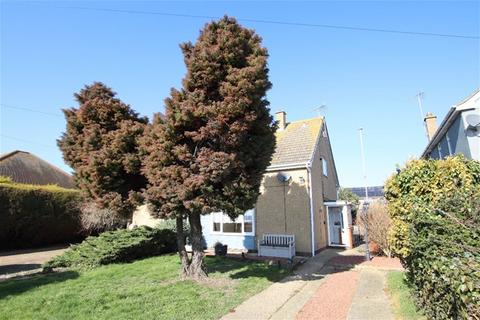 2 bedroom semi-detached house for sale, Clacton Road , St Osyth