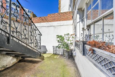 2 bedroom maisonette for sale, Malden Road, Kentish Town, London, NW5