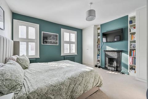 91 Troughton Road, London, SE7 7QF