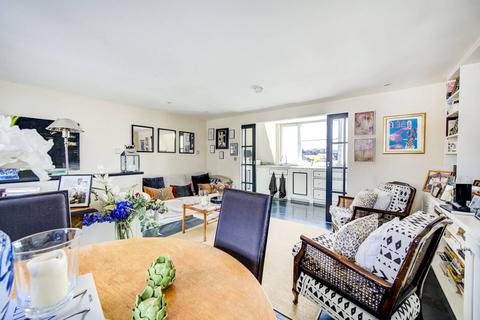 3 bedroom flat to rent, New Kings Road, Parsons Green, London, SW6