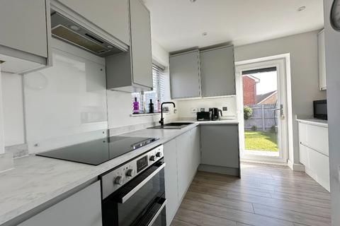 undefined, Claypitts Boulevard, Chase Meadow, Warwick