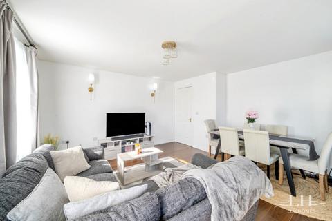 2 bedroom apartment for sale, Norfolk Court, Chadwell Heath