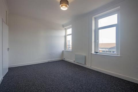 1 bedroom flat to rent, Merthyr Road, Whitchurch CF14