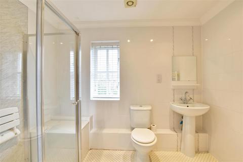 2 bedroom terraced house for sale, Burnhams, Rye