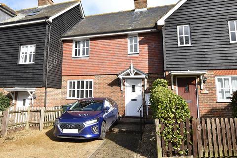 2 bedroom terraced house for sale, Burnhams, Rye