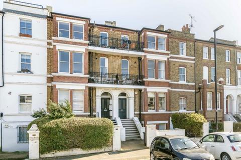 1 bedroom flat to rent, Rosendale Road, London SE21