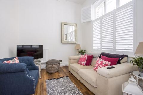 undefined, Windsor Lofts, Penarth