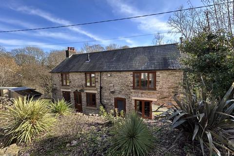 Maes Y Gwartha Road, Gilwern, Abergavenny