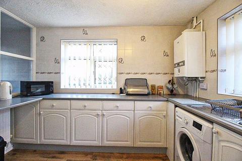 2 bedroom flat for sale, Ettymore Close, SEDGLEY, DY3 3SP