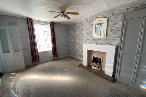 3 bedroom terraced house to rent, Britannia Place, Redcar