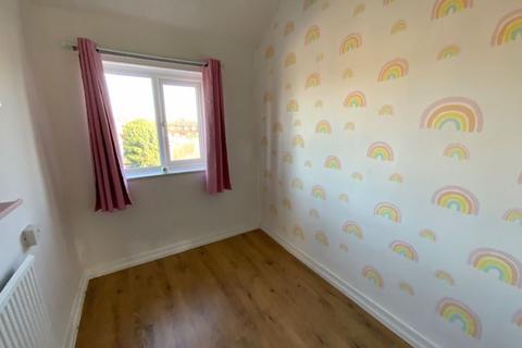 3 bedroom terraced house to rent, Britannia Place, Redcar