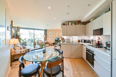 2 bedroom flat for sale, Churchyard Row, Elephant and Castle, London, SE11