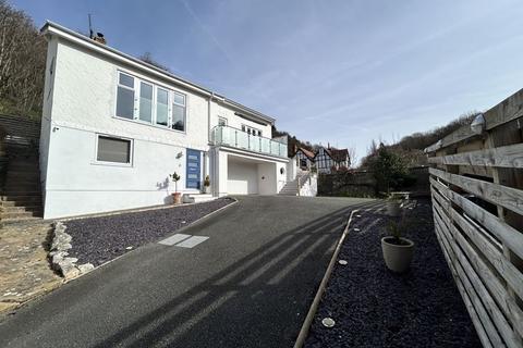 3 bedroom detached house for sale, Cwrt Bryn Y Bia, Llandudno