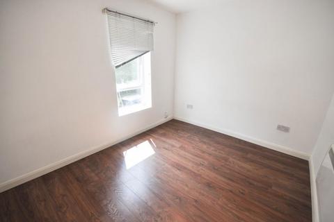 1 bedroom flat to rent, Queen Street