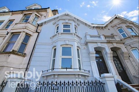1 bedroom flat to rent, Lewes Road, Brighton