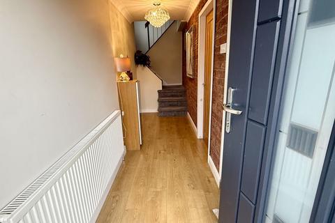 3 bedroom semi-detached house for sale, Stirling Road, Sutton Coldfield, B73 6PR