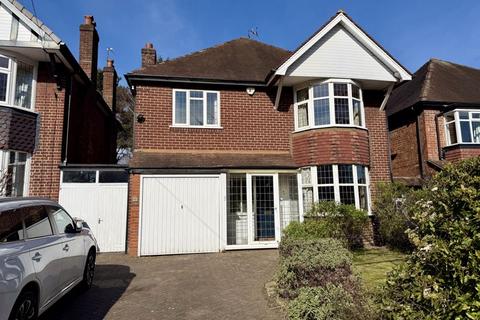 4 bedroom detached house for sale, Antrobus Road, Sutton Coldfield, B73 5EL