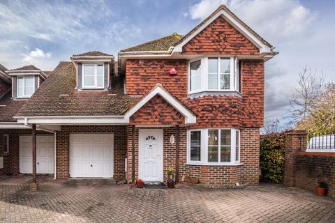 3 bedroom link detached house for sale, Sunleigh Court, Hurstpierpoint