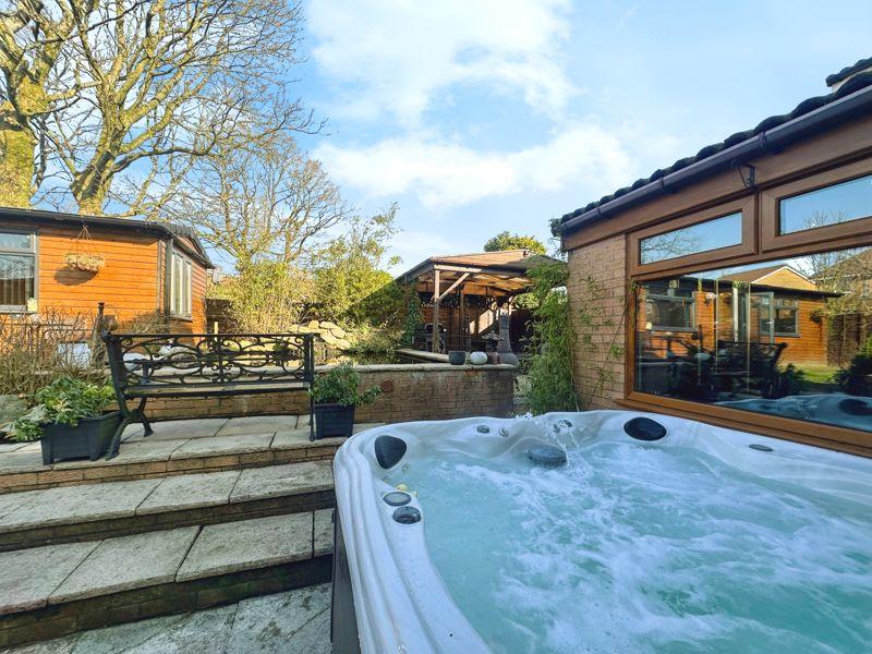 Hot tub