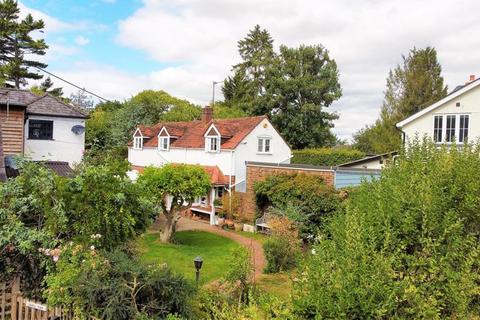 3 bedroom character property for sale, Berghers Hill, Wooburn Green HP10