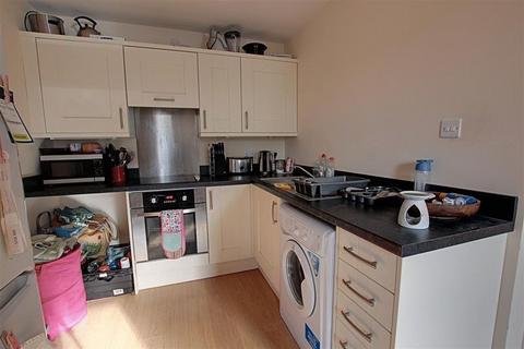 1 bedroom apartment to rent, Lower Bristol Road, Bath