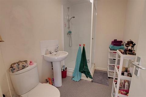 1 bedroom apartment to rent, Lower Bristol Road, Bath