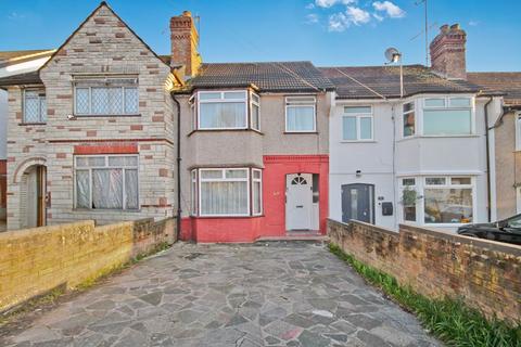 Robin Hood Way, Greenford