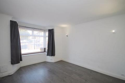 3 bedroom terraced house for sale, Robin Hood Way, Greenford