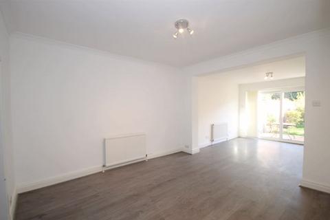 3 bedroom terraced house for sale, Robin Hood Way, Greenford