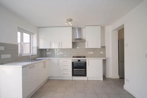 3 bedroom terraced house for sale, Robin Hood Way, Greenford