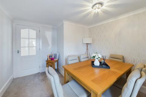 37 Low Shore, Macduff, AB44 1RE